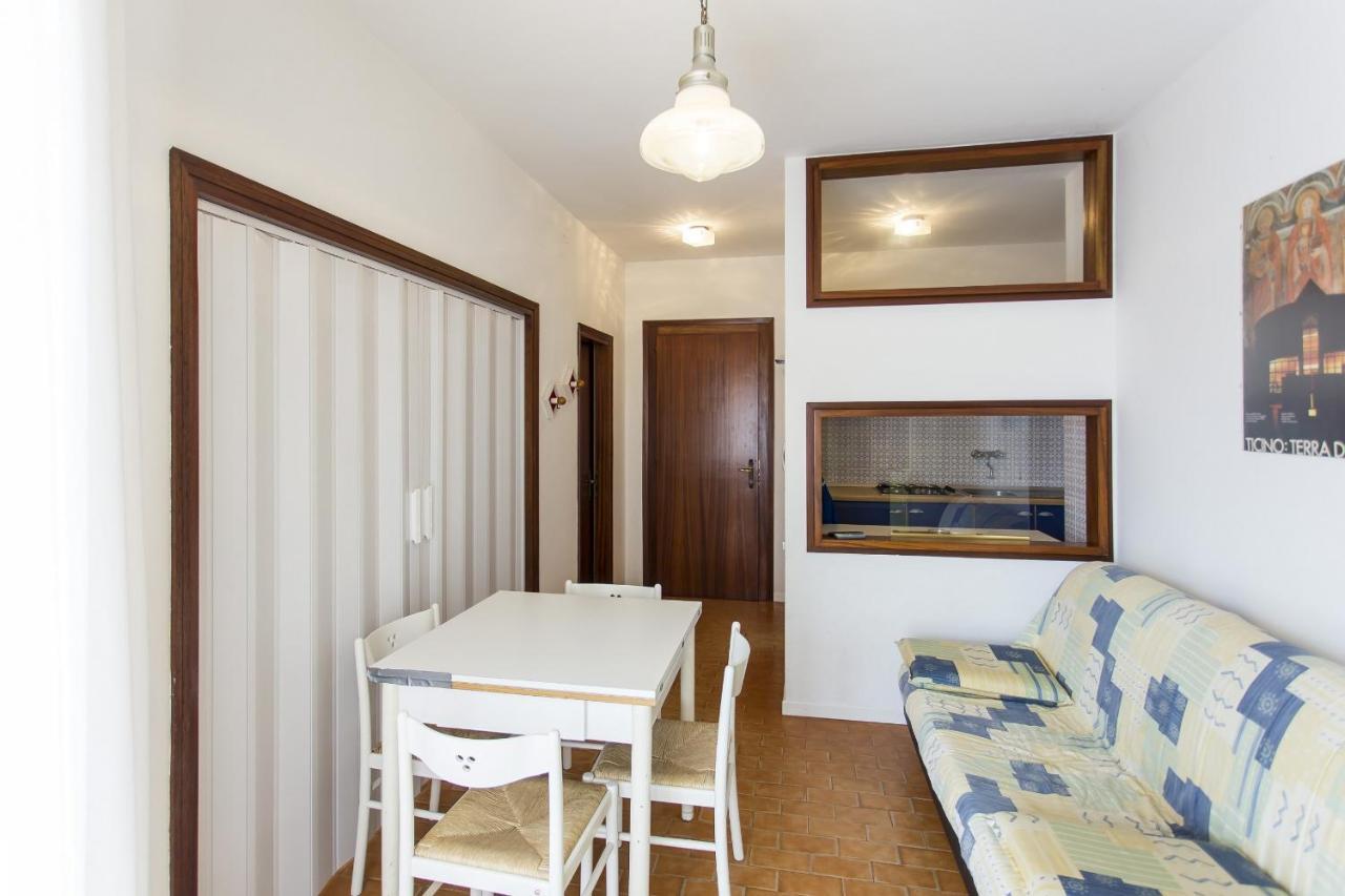 Apollo Appartement Lido di Jesolo Buitenkant foto