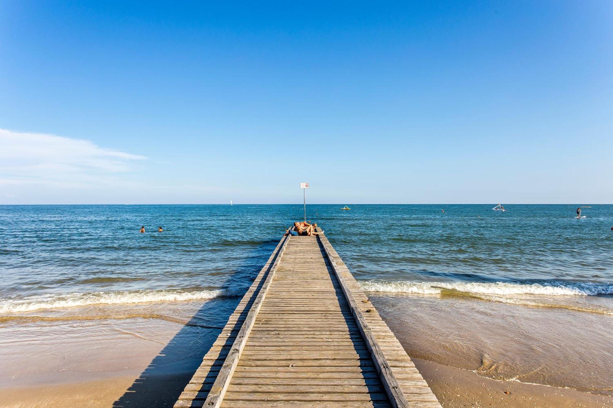 Apollo Appartement Lido di Jesolo Buitenkant foto